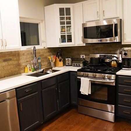 Nice And Cozy. Sleeps 5. Apartment Chicago Exterior foto