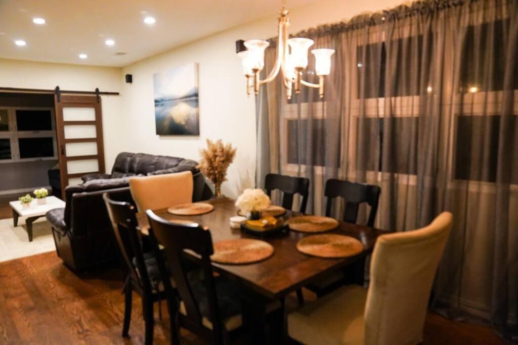 Nice And Cozy. Sleeps 5. Apartment Chicago Exterior foto